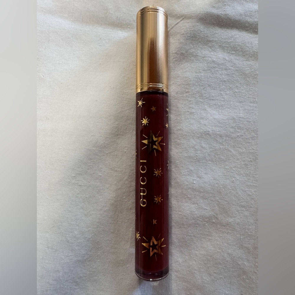 Gucci 118 Suzanne Brown Star Print High Shine Lip Gloss Oil 0.21 oz